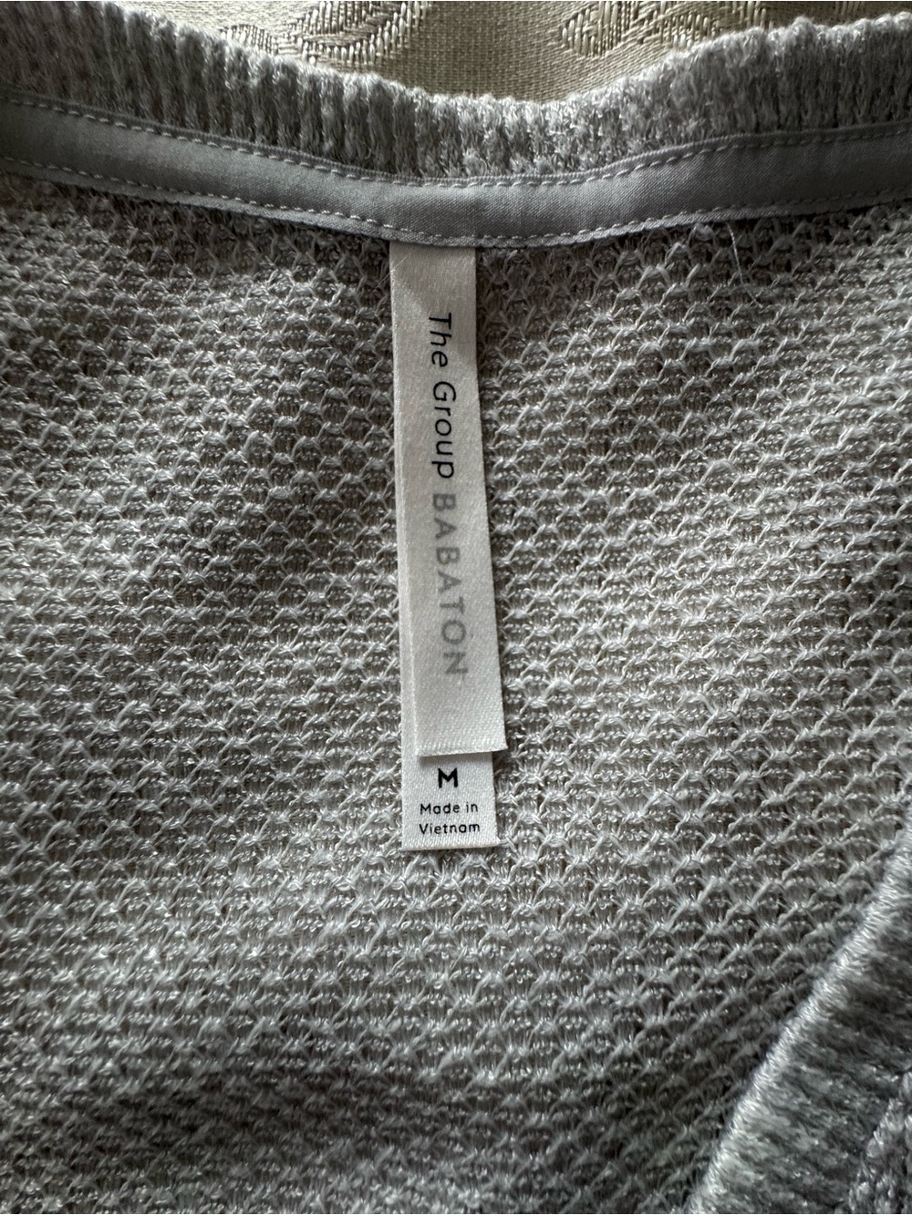Aritzia The Group Babaton Grey Waffle Knit Tie Front Cardigan M - Picture 4 of 9